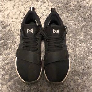 Nike Paul George One